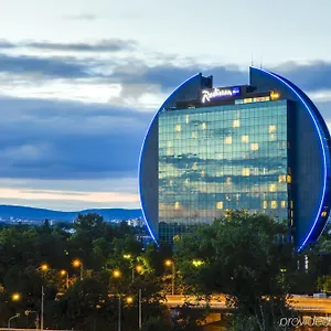 Hotel Radisson Blu Frankfurt ****
