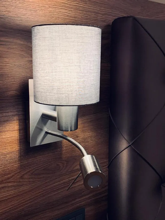 Intergroup Business & Design Hotel Ingolstadt Kosching 4*,